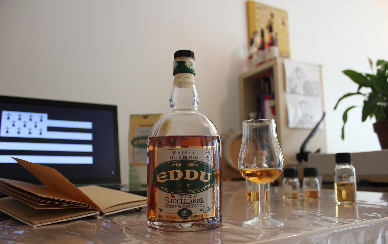 Eddu Grey Rock Brocéliande whisky Francais